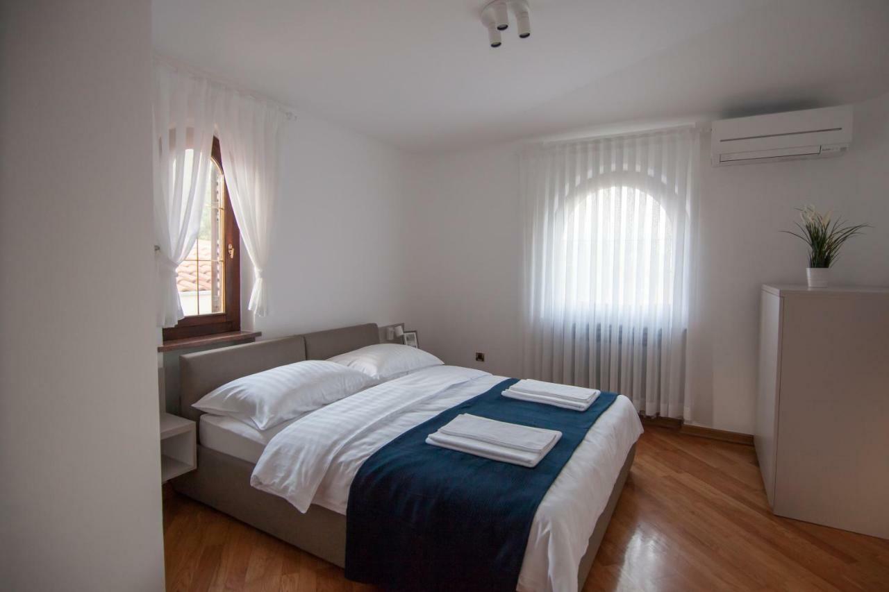 Villa Royale Krk Krk Town Exterior photo